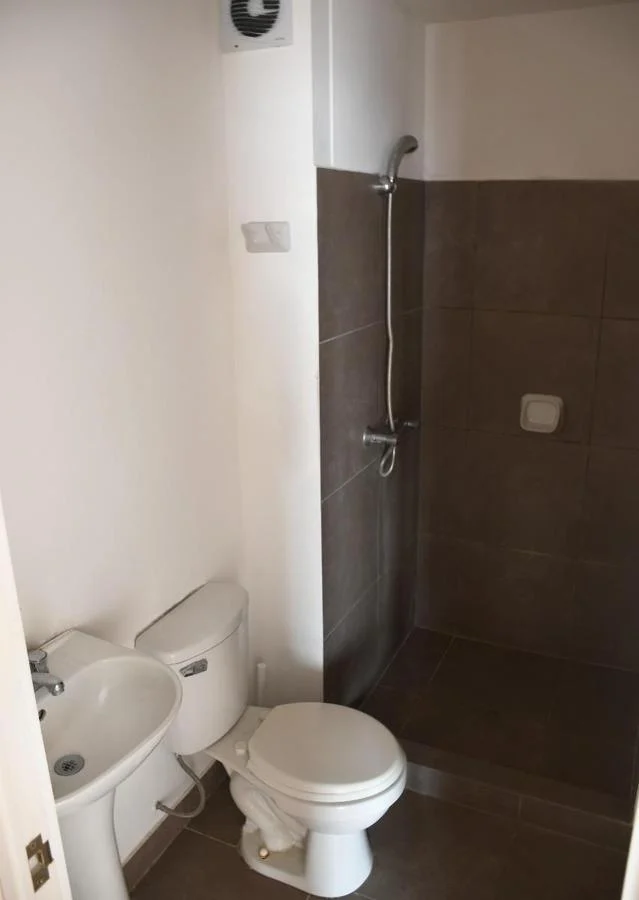 Departamento de Estreno en Urb. El Golf - Vista 3